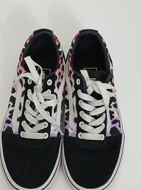 Vans Other - Vans Old Skool Leopard Print Sneakers Kids Girls Size 2 US Pink Purple Black EU